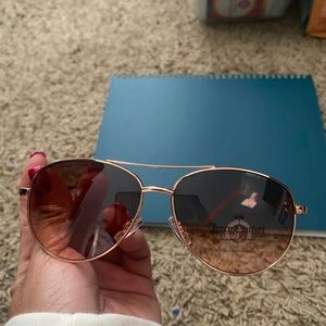 Brand new with tags Juicy Couture aviator sunglasses